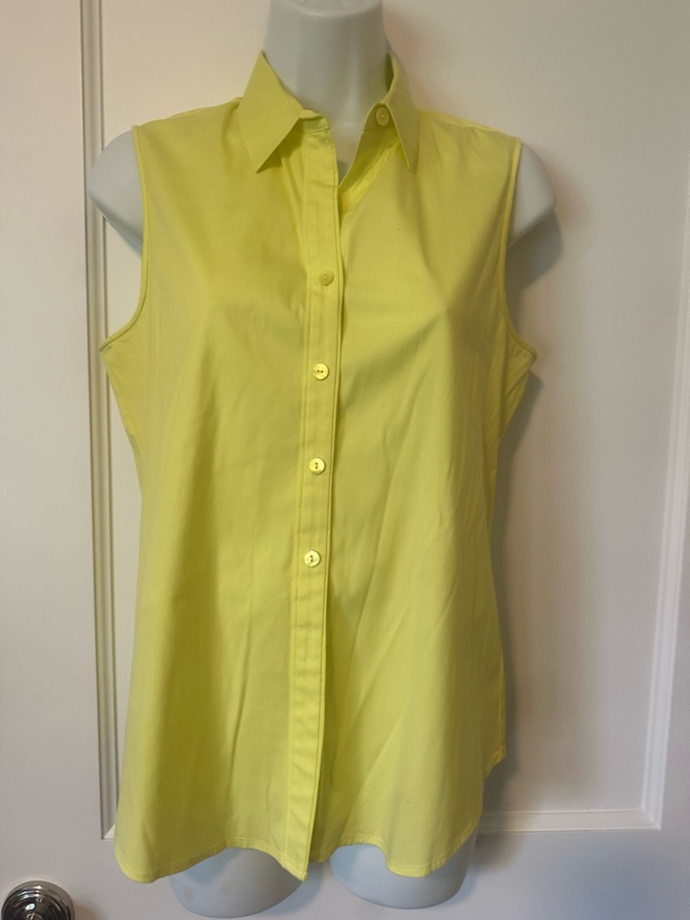 Theory Citron Yellow Sleeveless Button-Down Shirt